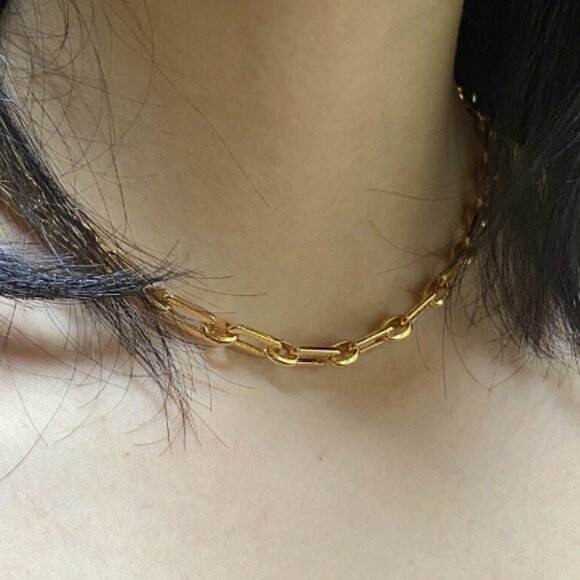 Gold Plated Link Chain Necklace - Picture 4 of 7